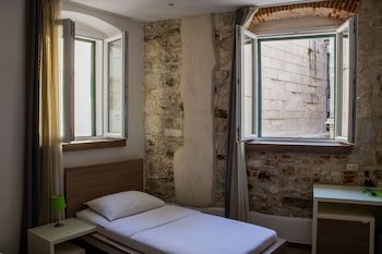 Slavija Culture Heritage Hotel