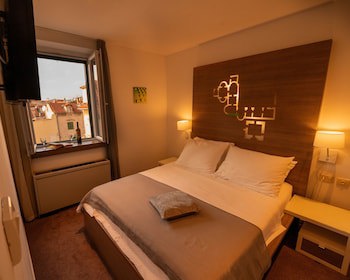 Slavija Culture Heritage Hotel