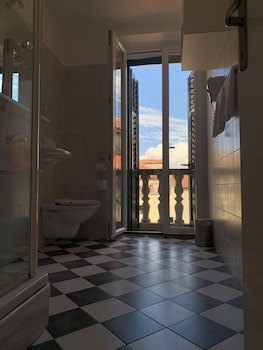 Slavija Culture Heritage Hotel