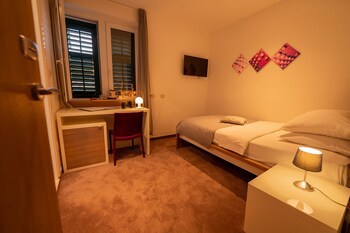 Slavija Culture Heritage Hotel