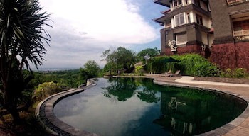 Langon Bali Resort