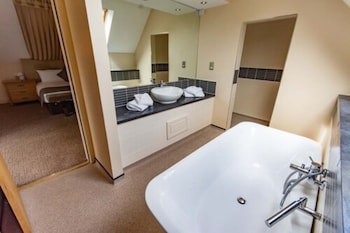 The Great Hallingbury Manor Hotel