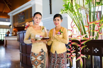 The Fair House Beach Resort & Hotel