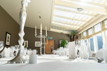 Alona Hotel