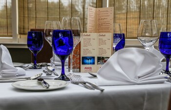 Alona Hotel