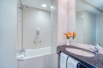 Muthu Raga Madeira Hotel