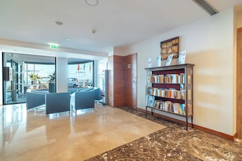 Muthu Raga Madeira Hotel