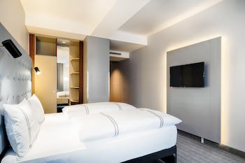Premier Inn Koln City Mediapark galeri fotoğrafı