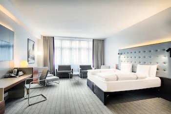 Premier Inn Koln City Mediapark galeri fotoğrafı