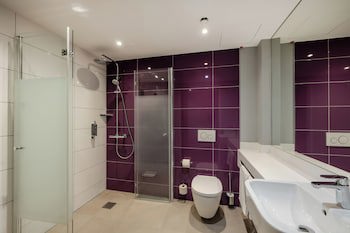 Premier Inn Koln City Mediapark galeri fotoğrafı