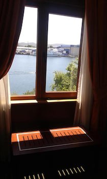 Diego De Almagro Valdivia Hotel