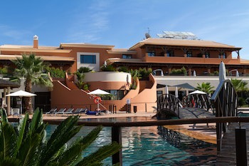 Monte Santo Resort