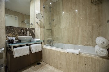 Monte Santo Resort