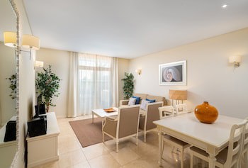 Monte Santo Resort
