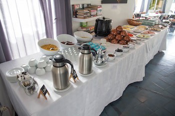Amani Hotel Suites & Spa