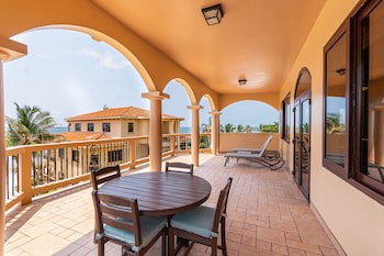 Coco Beach Resort