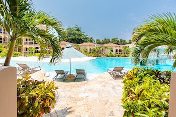 Coco Beach Resort