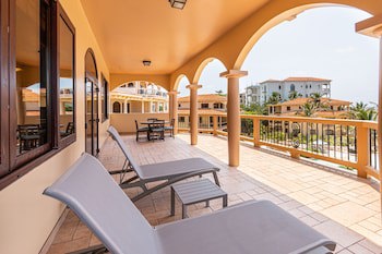 Coco Beach Resort