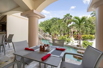Coco Beach Resort