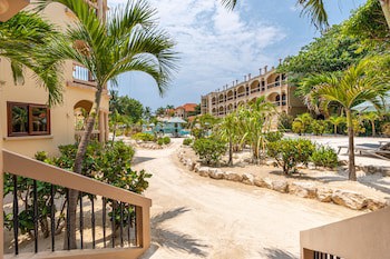 Coco Beach Resort