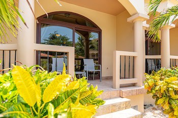Coco Beach Resort