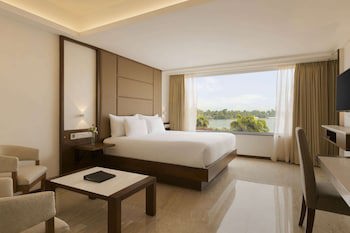 Ramada Resort By Wyndham Kochi