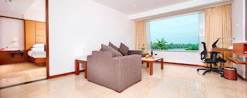 Ramada Resort By Wyndham Kochi