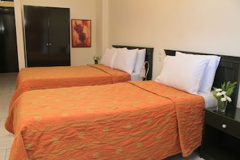 Famissi Eden Hotel