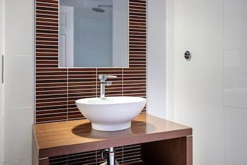 Cathedral Quarter Hotel - Derby