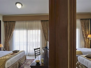 Arabian Dreams Hotel Apartments