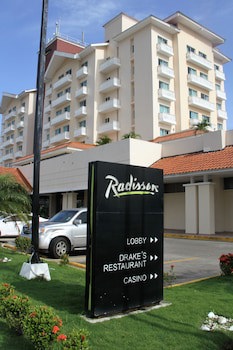 Radisson Colon 2,000 Hotel & Casino