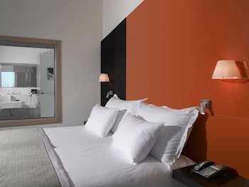Crowne Plaza Tel Aviv City Center, An Ihg Hotel