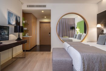 Crowne Plaza Tel Aviv City Center, An Ihg Hotel