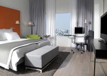 Crowne Plaza Tel Aviv City Center, An Ihg Hotel