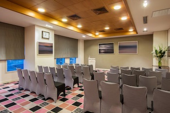 Crowne Plaza Tel Aviv City Center, An Ihg Hotel