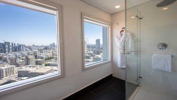 Crowne Plaza Tel Aviv City Center, An Ihg Hotel