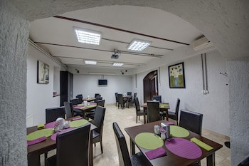 Atrium Hotel Ateneu City Center
