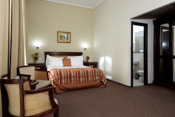 Atrium Hotel Ateneu City Center