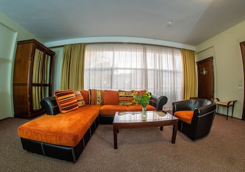 Atrium Hotel Ateneu City Center