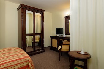 Atrium Hotel Ateneu City Center