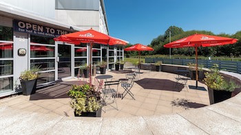 Holiday Inn Express Leigh - Sports Village, An Ihg Hotel