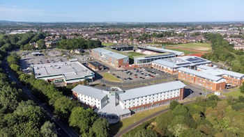 Holiday Inn Express Leigh - Sports Village, An Ihg Hotel