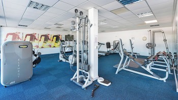Holiday Inn Express Leigh - Sports Village, An Ihg Hotel
