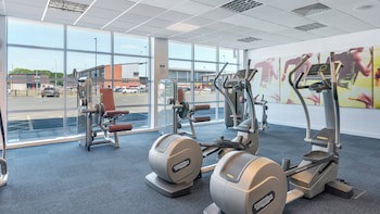 Holiday Inn Express Leigh - Sports Village, An Ihg Hotel