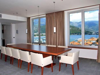Avala Resort & Villas