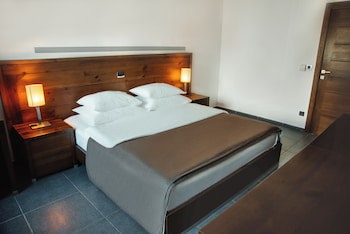 Avala Resort & Villas