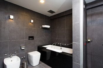 Avala Resort & Villas