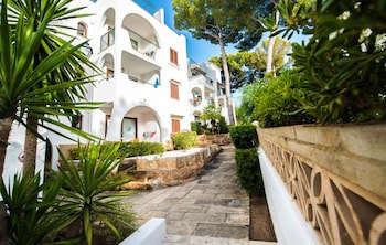 Flipflop Surfing Playa Apartments