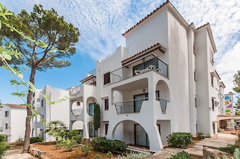 Flipflop Surfing Playa Apartments