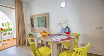 Flipflop Surfing Playa Apartments